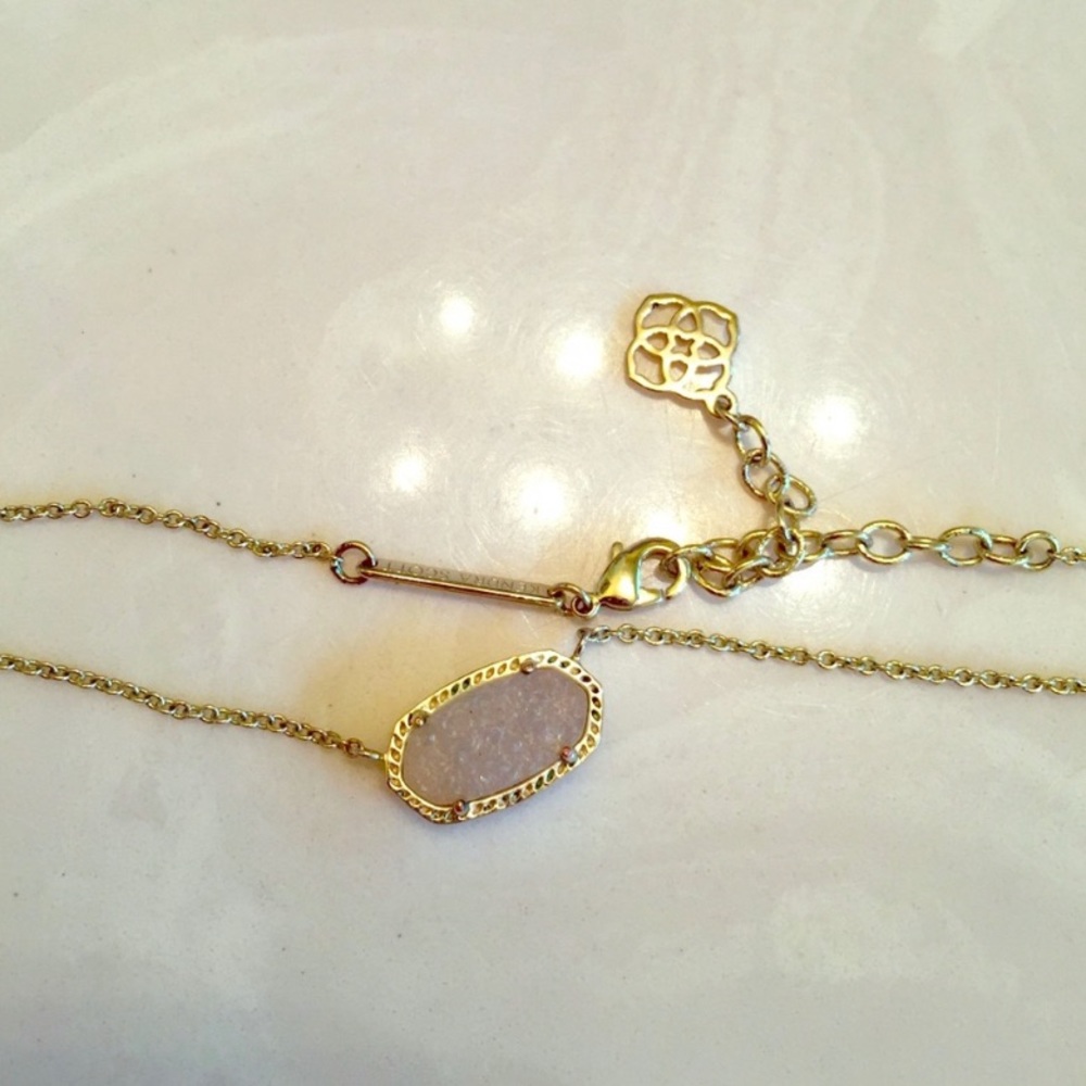 💕KENDRA SCOTT necklace 💕